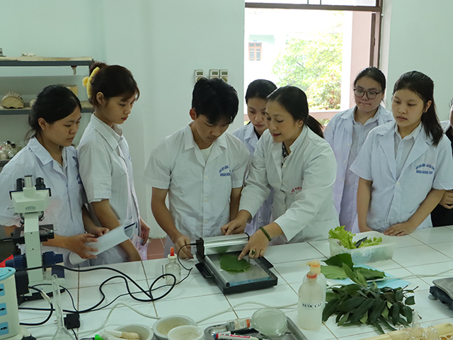 Chọn học ngành Khoa học cây trồng - Chọn một tương lai xanh